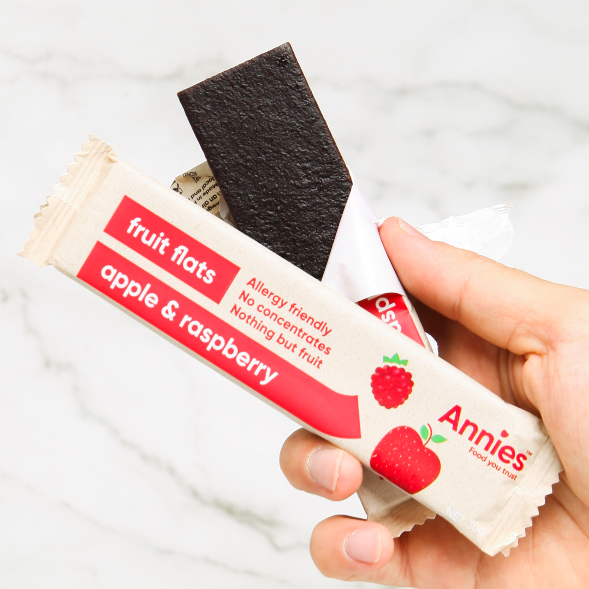 Apple & Raspberry 100% Fruit Flats 30g (30 pack box) - Annies